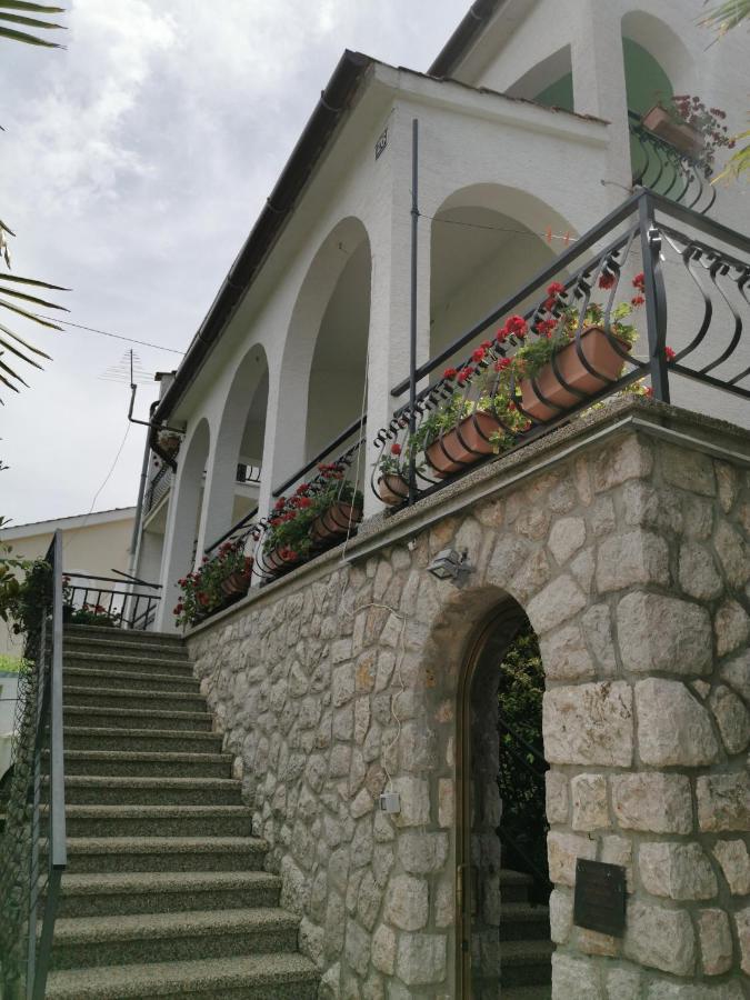 Apartment Dasek Ii, Njivice Exteriér fotografie
