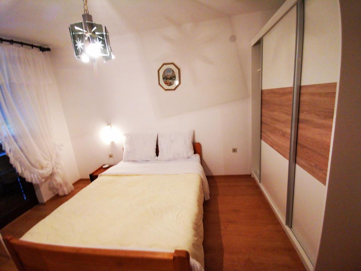 Apartment Dasek Ii, Njivice Exteriér fotografie