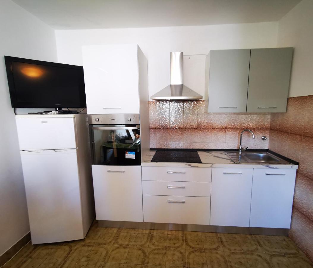 Apartment Dasek Ii, Njivice Exteriér fotografie